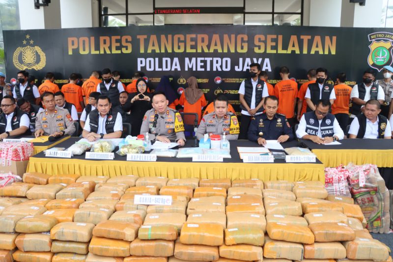 Ungkap Penyalahgunaan Narkotika, Polres Tangsel Sita 642 Kg Ganja, 7,8 Kg Sabu dan 1,1 Kg MDMA