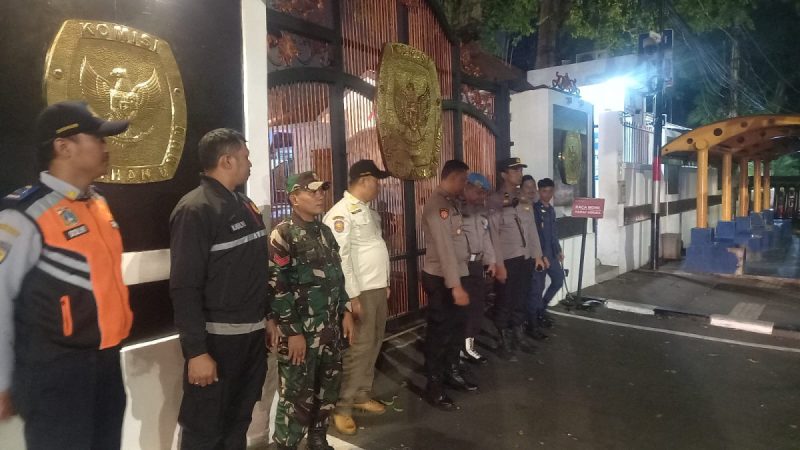 Tiga Pilar Menteng Memantauan Menjelang Pilkada Depan Kantor KPU R.I