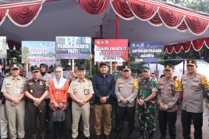 Pj Gubernur, Kapolda, dan Pangdam Jaya Tinjau Kesiapan TPS Pilkada 2024