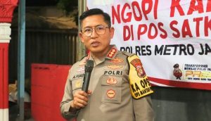 Polsek Koja Kapolres Metro Jakarta Utara Gelar Ngopi Kamtibmas Di Pos Satkamling, Silaturahmi Bersama Warga Lagoa, Bahas Keamanan Wilayah