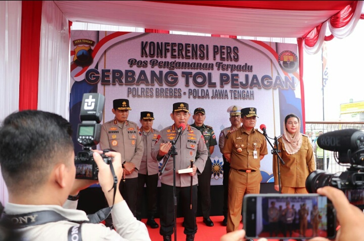 Bupati Hj Paramita Widya Kusuma Gandeng Kapolri Terkait Agenda Peninjauan Kesiapan Arus mudik Lebaran Tahun 2025 Di Brebes