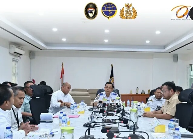 Pembahasan Pengeluaran Peti Kemas Longstay di Terminal Lini 1 ke Tempat Penimbunan Sementara ( TPS ) Lini 2
